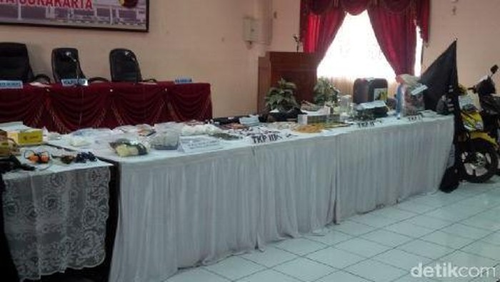 Material Bom Rakitan Solo Bisa Hasilkan Bom Daya Ledak Tinggi