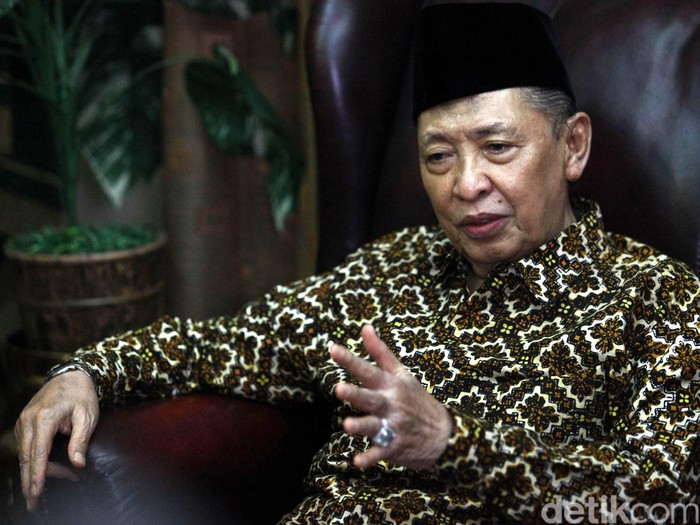 Kesan Hamzah Haz Kala Mendampingi Megawati