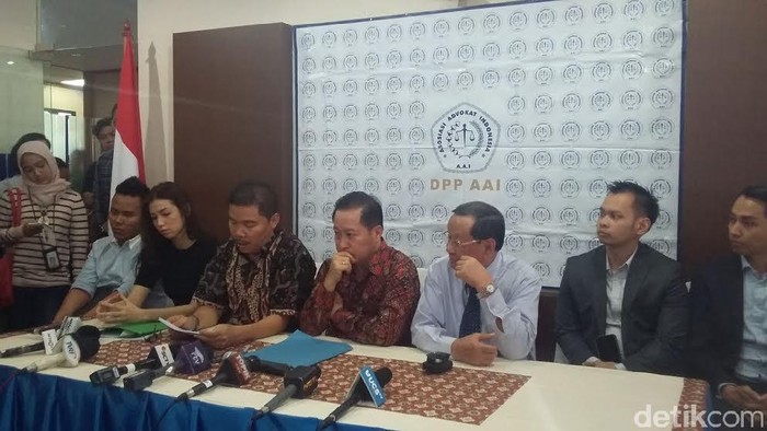 OC Kaligis Jalani Sidang Dakwaan 18 Agustus