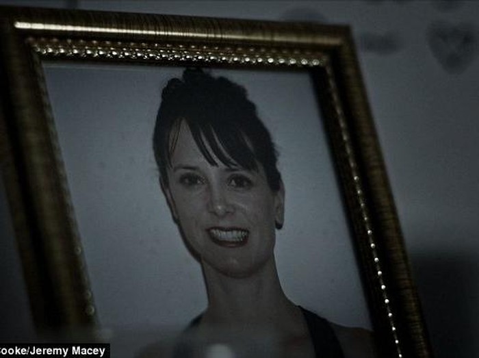 Kisah Wanita yang Rasakan Nyeri Ketika Terkena Cahaya dan Suara