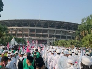 Parade Tauhid Untuk HUT ke-70 RI, Tommy Soeharto Berhalangan Hadir
