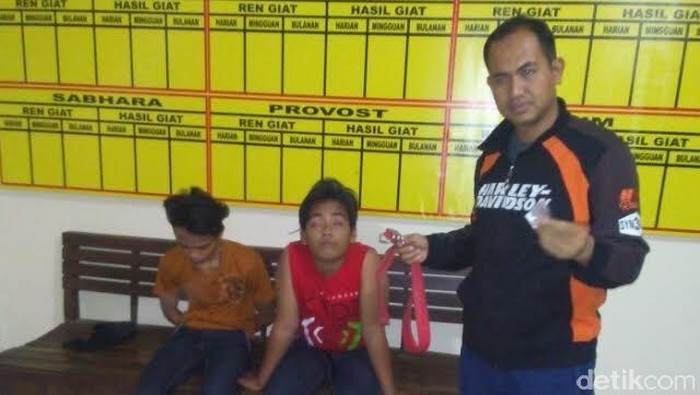 Polisi Tangkap Pemuda Mabuk yang Merangkak Masuk ke Masjid Agung Jawa Tengah