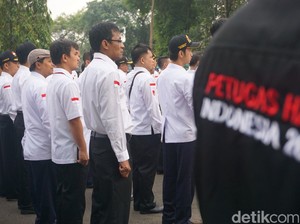 Didahului Upacara Bendera, Ratusan Petugas Haji Berangkat ke Saudi Sore Ini