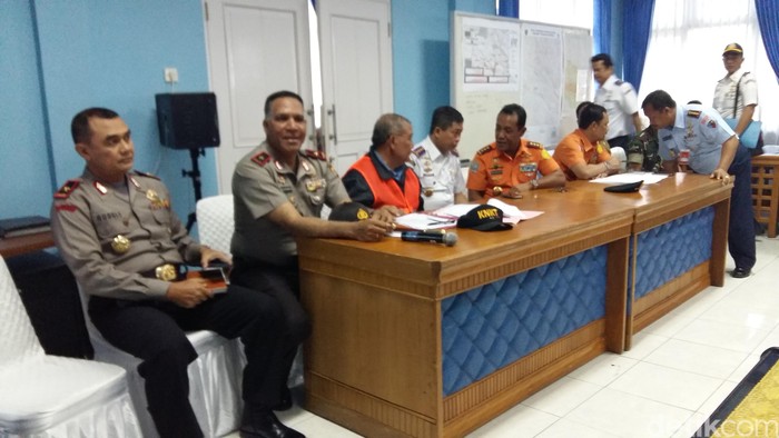 Kabasarnas: Tim akan Evakuasi Korban Secepatnya dan Cari Black Box