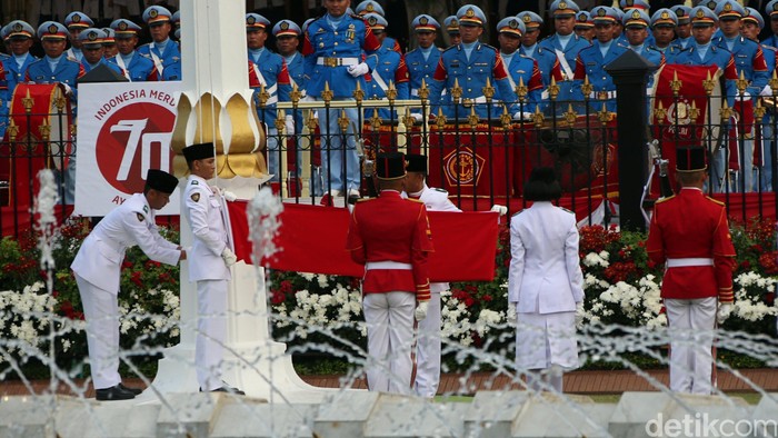 Paskibraka yang akan Bertugas di Istana Mulai Latihan Gabungan