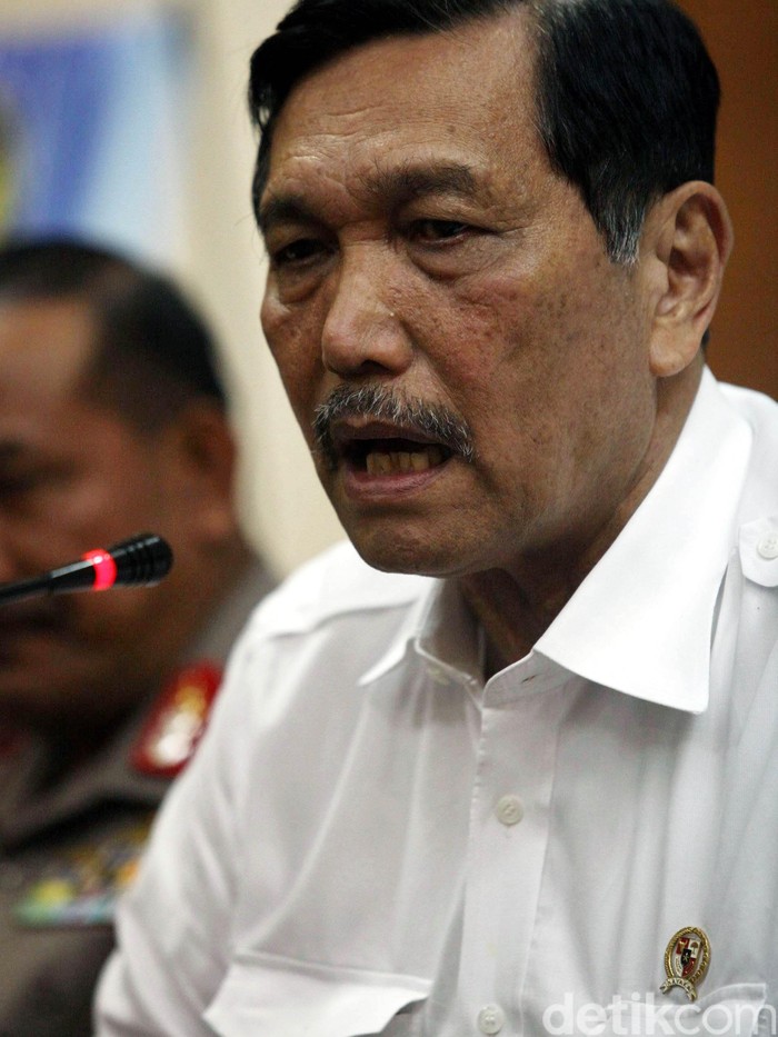 Setuju Paedofil Dihukum Kebiri, Menko Luhut: Dia Melanggar HAM