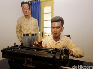 Sejarah Penyusunan Teks Proklamasi: Jepang Sempat Interupsi, Proklamator Sindir