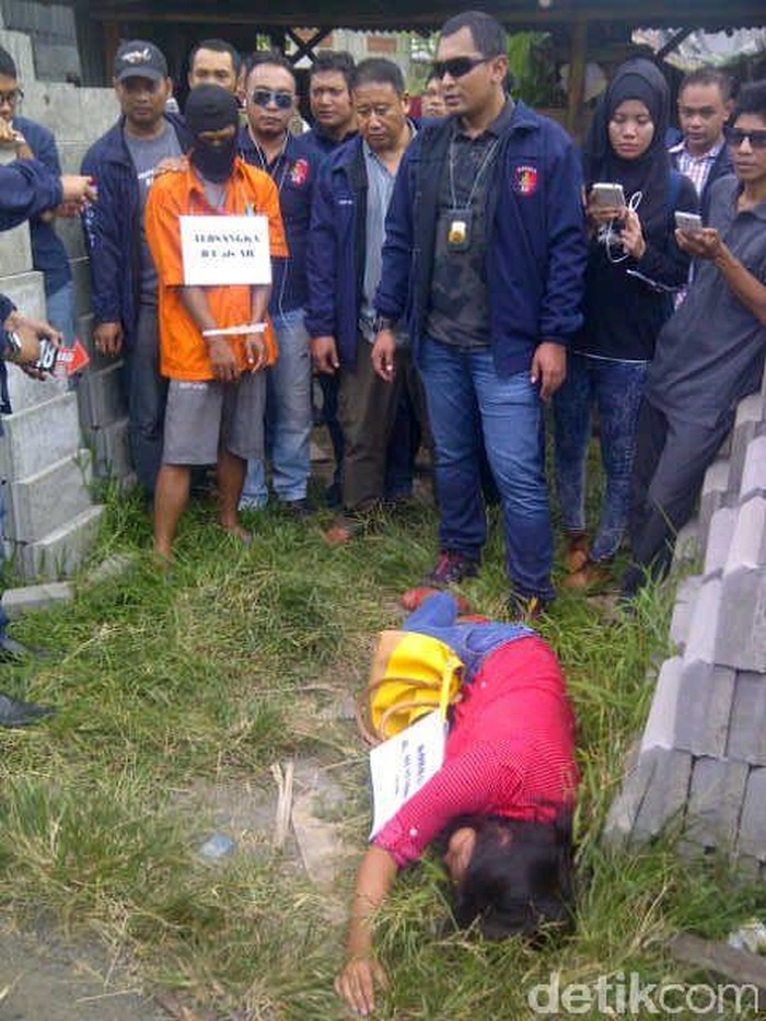 Rekonstruksi Pembunuhan Hj Musarafah, Korban Dibunuh Karena Asmara