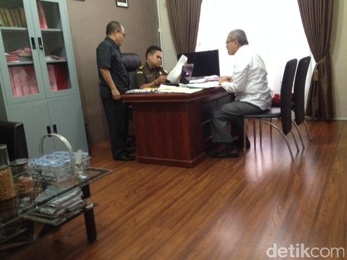 Sekda Sumut Hasban Ritonga Diperiksa di Kejari Medan Terkait Kasus Bansos