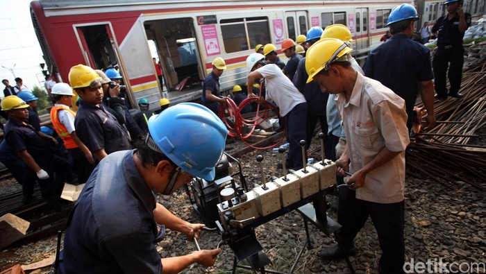 Pagi Ini Jalur KRL Anjlok Sudah Bisa Dilalui, Kecepatan Masih Dibatasi