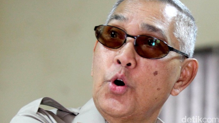 Cerita Try Sutrisno Saat Dampingi Soeharto Blusukan dan Menyamar