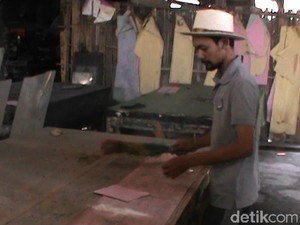 Rupiah Melemah Bikin Home Industry di Probolinggo Mati Suri