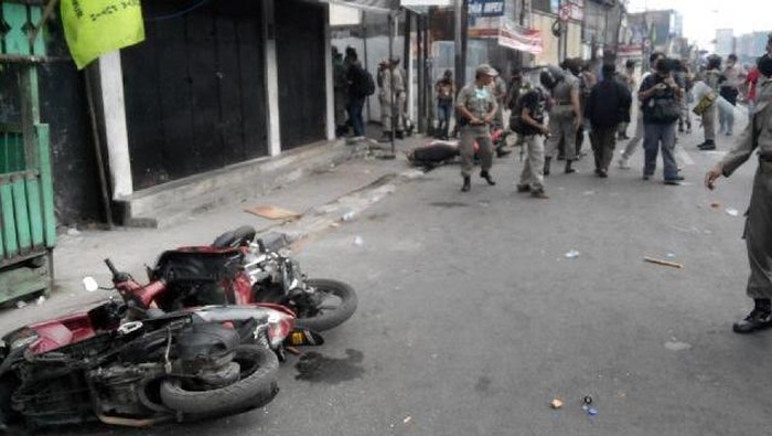 Rusuh di Kampung Pulo, 10 Motor Dirusak dan Seorang Provokator Ditangkap
