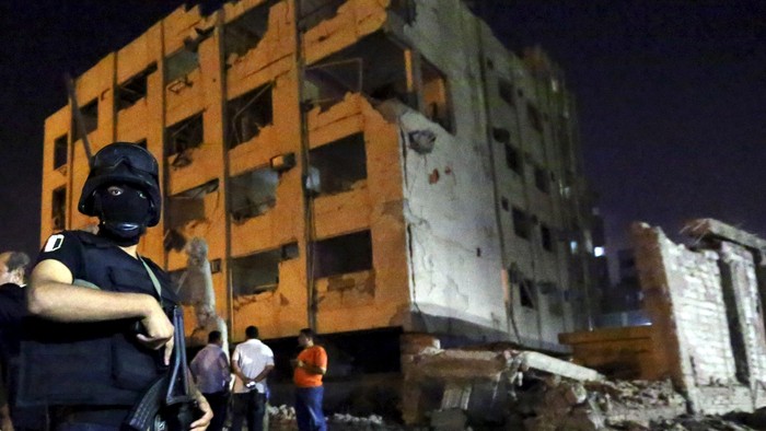 Bom Ledakkan Bus Pengangkut Paspampres Tunisia, 12 Orang Tewas
