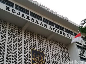 Kejagung Periksa Direktur di Kemenperin Terkait Kasus Impor Tekstil 