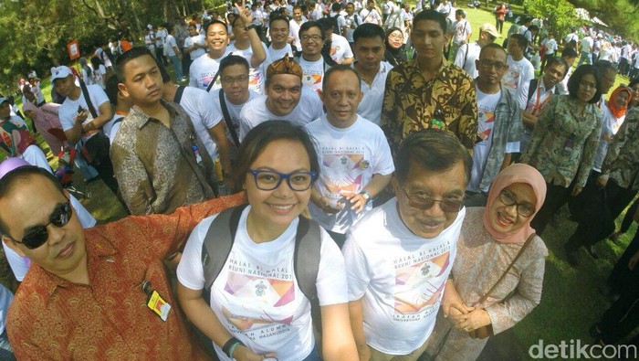 Tak Kenal Lelah, ini Ritme Kerja JK yang Berakhir Santai di Hari Sabtu