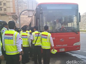 Si Merah Saptco, Bus yang Antar Jemaah Bolak-balik ke Masjidil Haram