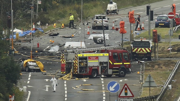 Jet Hawker Jatuh di Jalanan Inggris Saat Ikuti Shoreham Airshow