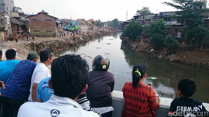 Setelah Steril, Pembangunan Sodetan Ciliwung di Kampung Pulo Dimulai