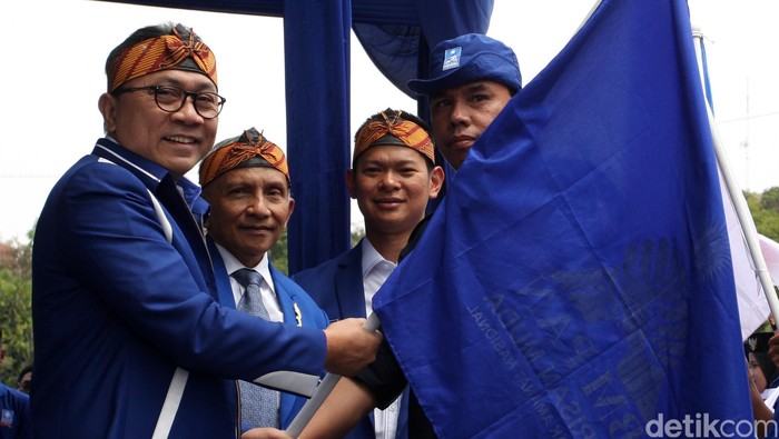 PAN Lirik Ahok, Ridwan Kamil dan Risma untuk Pilgub DKI, Siapa yang Dipilih?