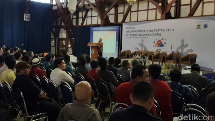 Pemkot Bandung Tunggu Rekomendasi Hasil Seminar Uber & Go-Jek