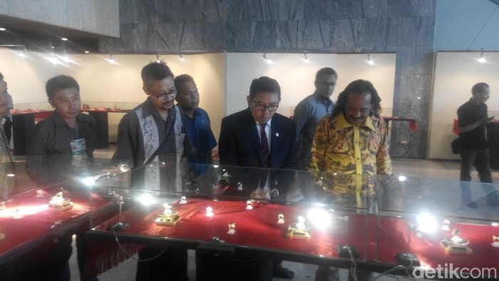 DPR Lagi-lagi Gelar Pameran Batu Mulia, Sekarang Batu Jasper yang Dipajang