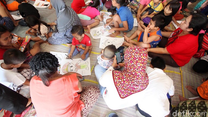 Mengintip Kegiatan Baru Warga Kampung Pulo yang Direlokasi Ahok