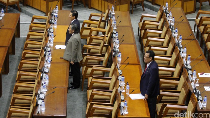 Banyak Bangku Kosong di Paripurna DPR Bahas Pansus Pelindo II