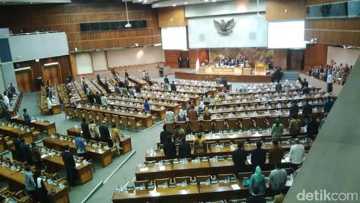 273 Anggota DPR Tak Hadir Rapat Paripurna Soal APBN 2016