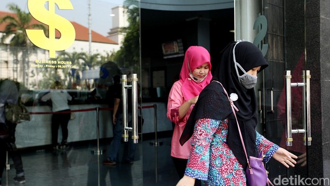 Waspada, Dolar AS Makin Dekati Posisi Krismon 1998