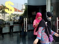 Waspada, Dolar AS Makin Dekati Posisi Krismon 1998