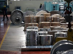 Jurus Industri Baja Hadapi Pandemi dan New Normal