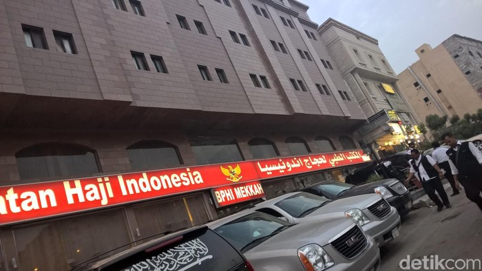 Tenaga Kesehatan Berbenah, Balai Pengobatan Haji Indonesia di Makkah Dibersihkan