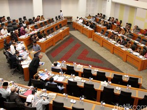 Kenapa Pengesahan RAPBN 2016 Ditunda?