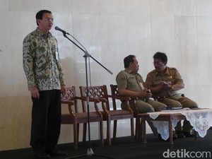 4.602 Honorer Diangkat Jadi CPNS, Ahok: Kalau Malas Dipecat!