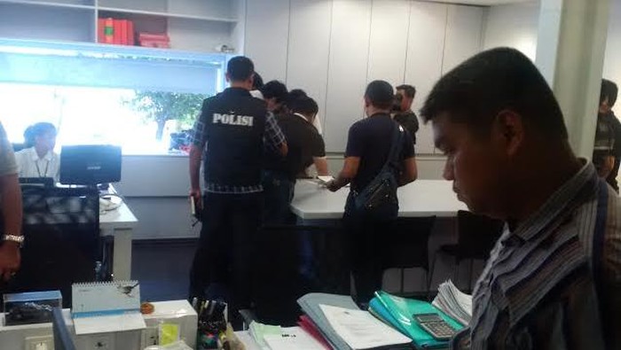 Satgasus Polda Metro Geledah Salah Satu Importir, Diduga Terkait 7 Samurai Garam