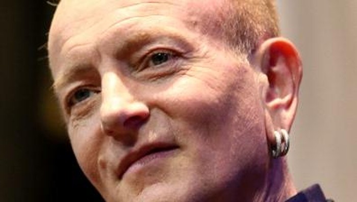 Tak Minum Alkohol, Gitaris Ini Tetap Nge-Rock di Usia 57 Tahun