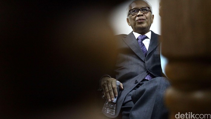 MK Sangsi Materi Gugatan OC Kaligis soal Pengetatan Remisi Koruptor