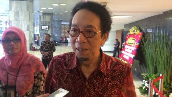 Guru Besar UI Datang ke DPR Bicara Persaingan Go-Jek dan Ojek Pangkalan