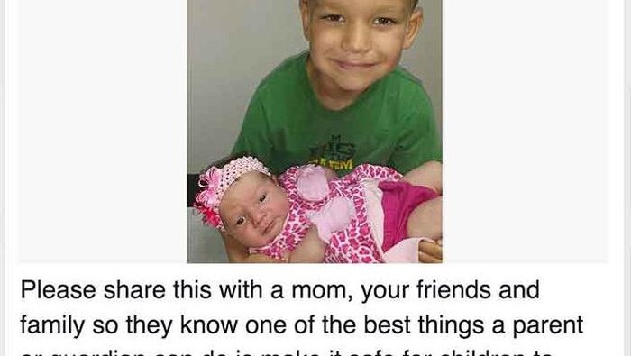 Bocah Bela Ibunya yang Menyusui di Tempat Umum Jadi Perbincangan Dunia Maya