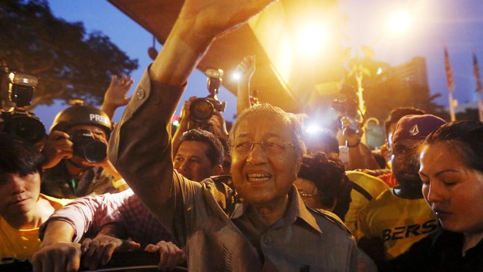 Kabinet Malaysia Silang Pendapat Soal Kehadiran Mahathir di Bersih 4.0