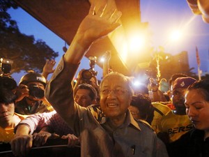 Kabinet Malaysia Silang Pendapat Soal Kehadiran Mahathir di Bersih 4.0
