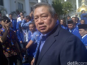 SBY: Kita Harap Presiden Jokowi Lanjutkan Modernisasi TNI