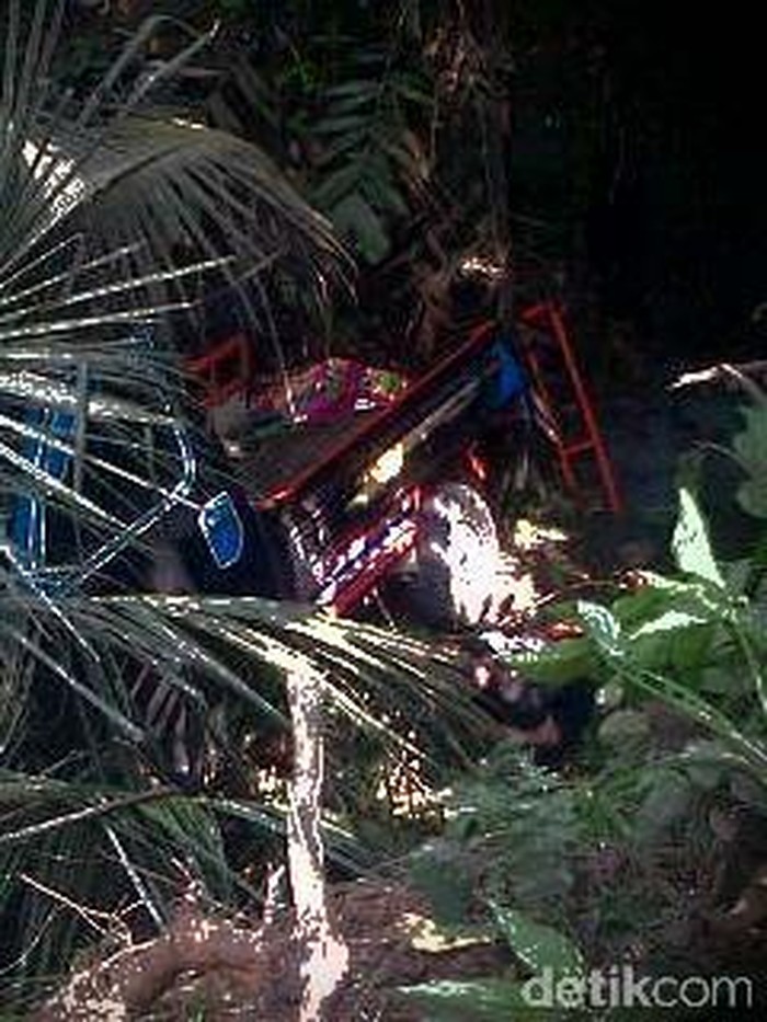Ini Daftar Korban Tewas dan Luka Akibat Pikap Terjun ke Jurang di Serang