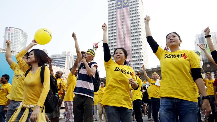 Kepolisian Malaka Tangkap 12 Orang yang Kenakan Kaus Bersih 4.0