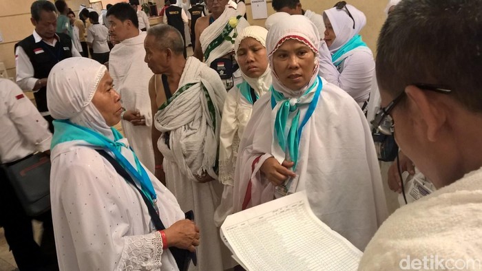 Ribuan Jemaah Haji Indonesia Mulai Padati Makkah