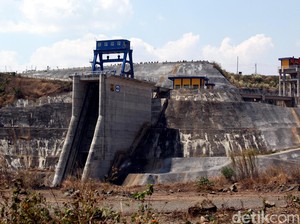 Pemerintah Gencar Bangun Waduk, Apa Tantangannya?