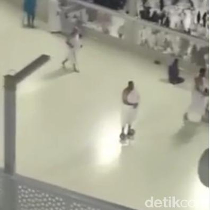 Thawaf di Masjidil Haram dengan Segway Tuai Berbagai Komentar