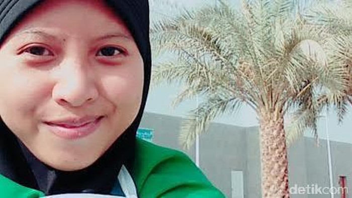 Bertemu Arinta di Makkah, Gadis Lombok yang Memilih Berhaji Daripada Jalan-jalan