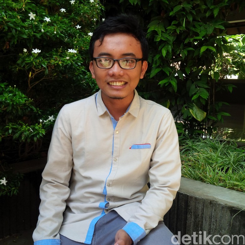 Ini Rian, Mahasiswa Teknik UNS yang Aktif Berorganisasi dan Raih IPK 4 Ini Rian, Mahasiswa Teknik UNS yang Aktif Berorganisasi dan Raih IPK 4